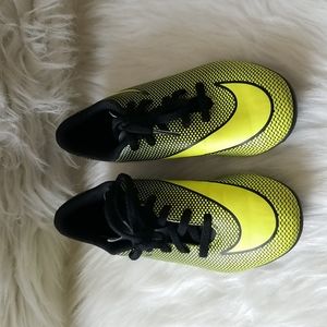 Nike Kid's  Bravata  II FG Soccer Shoes